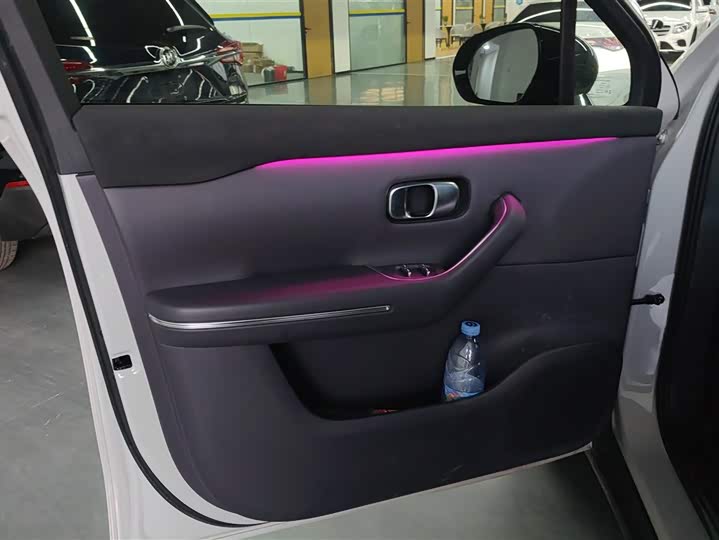 Фото 7 - Leapmotor C10