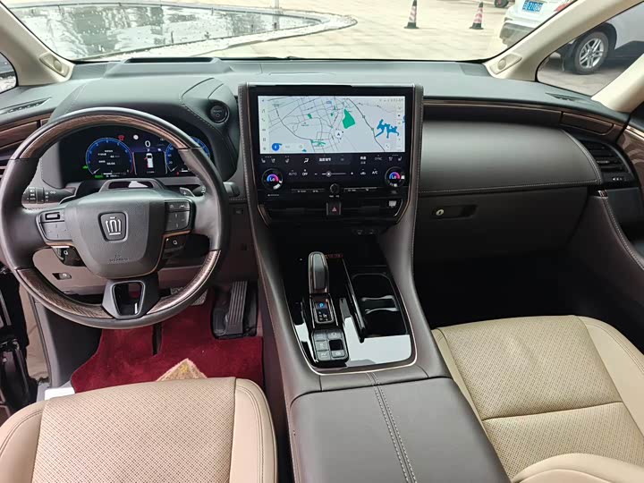 Фото 6 - Toyota Vellfire