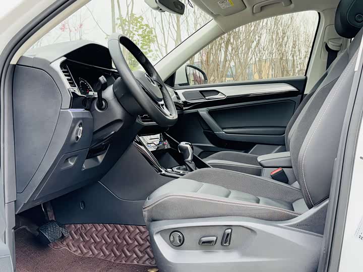 Фото 5 - Volkswagen Tayron