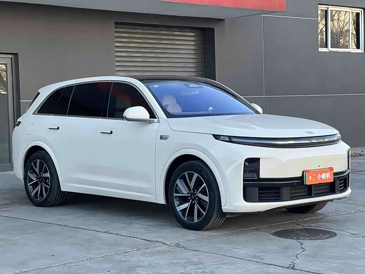 Фото 2 - LiXiang L7