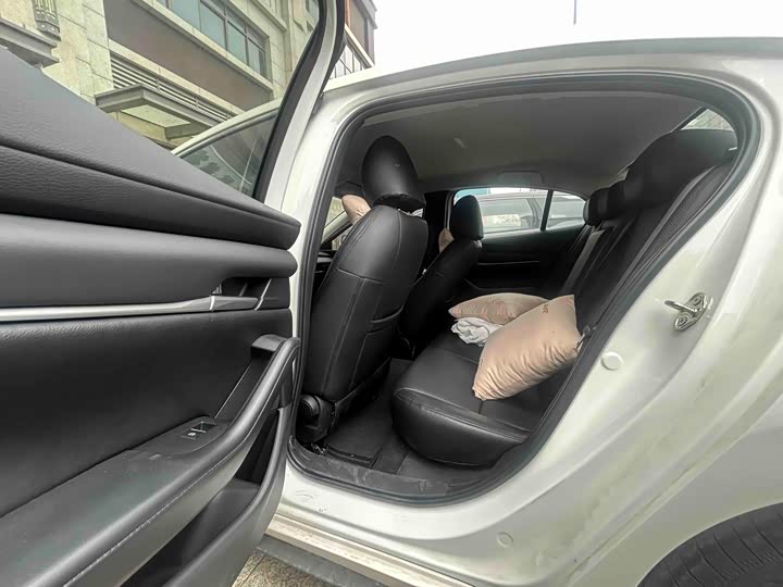 Фото 4 - Mazda 3 (Axela)