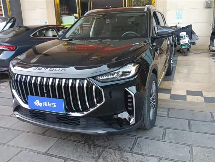 Фото 1 - Jetour X70