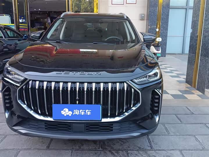 Фото 2 - Jetour X70