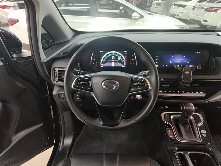 Фото 3 - GAC Trumpchi M6