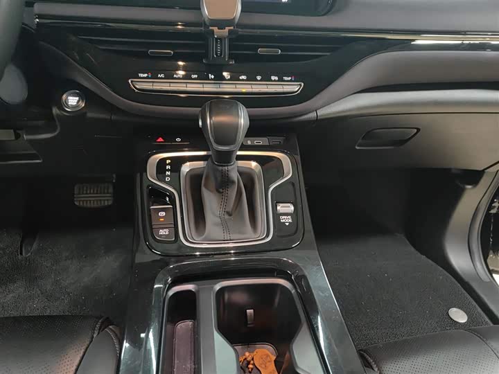 Фото 6 - GAC Trumpchi M6