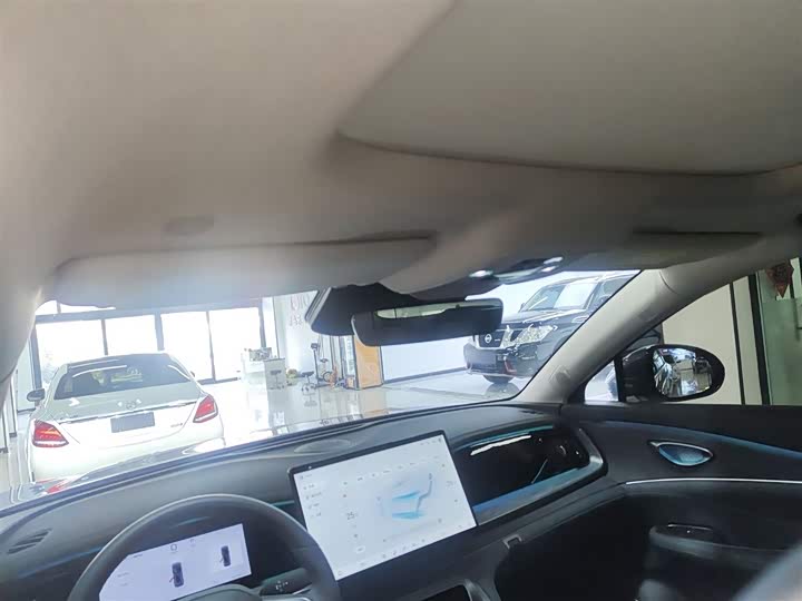 Фото 8 - BYD Sea Lion 07 DM-i Hybrid