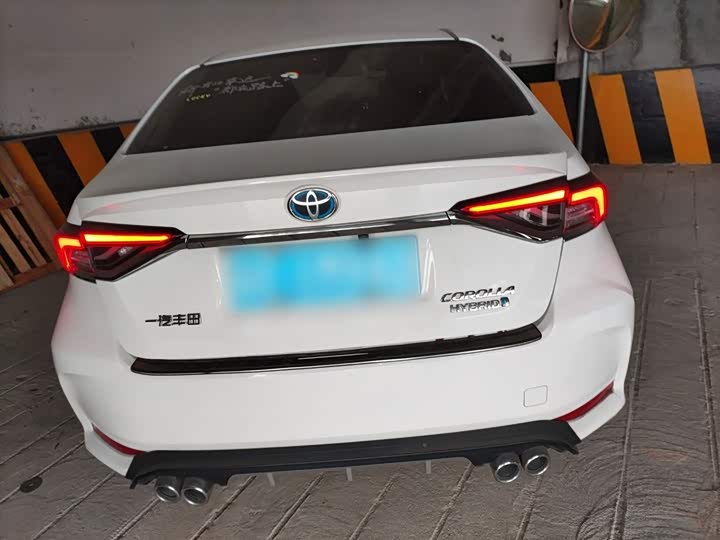 Фото 6 - Toyota Corolla