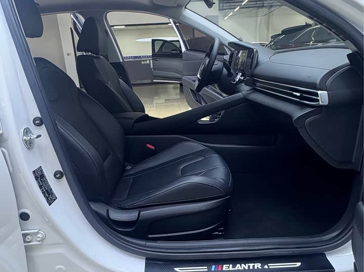 Фото 7 - Hyundai Elantra N line