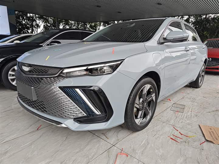 Фото 2 - Geely Emgrand L Hi·P Hybrid