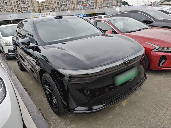 Фото 4 - Zeekr 7X