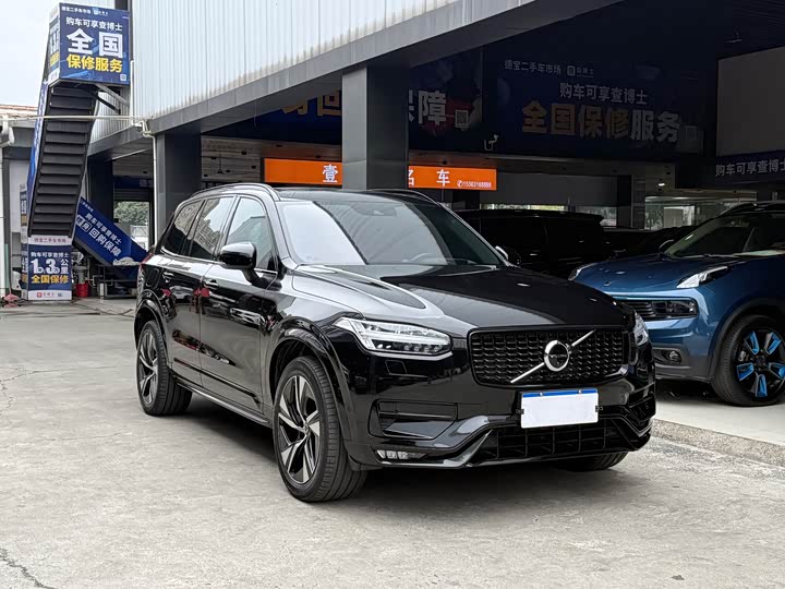 Фото 3 - Volvo XC90