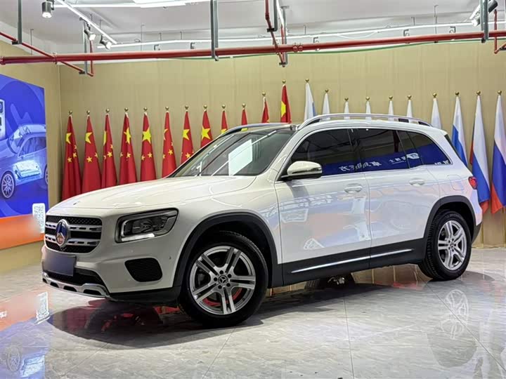 Фото 1 - Mercedes-Benz GLB-Class