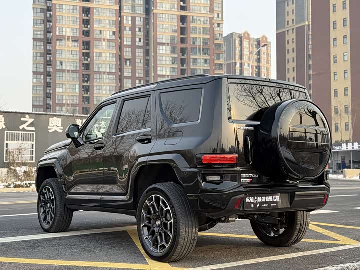 Фото 8 - Tank 700 Hybrid