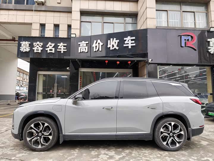 Фото 3 - Nio ES8