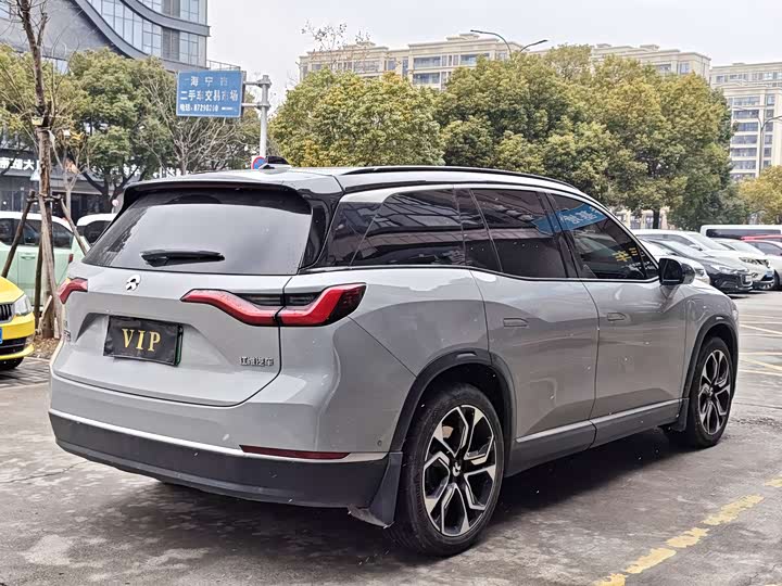 Фото 4 - Nio ES8