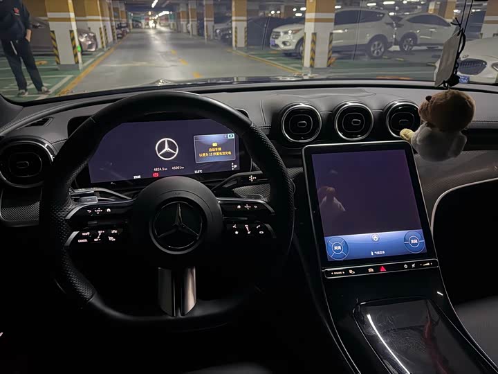 Фото 5 - Mercedes-Benz C-Class