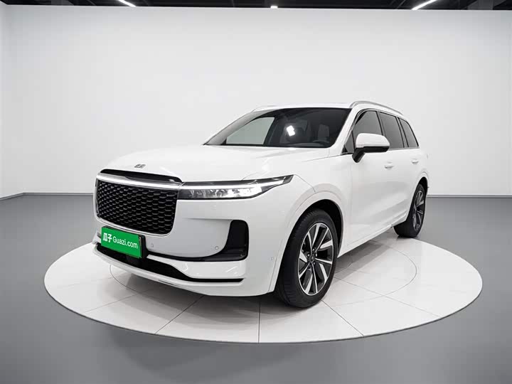 Фото 1 - LiXiang One