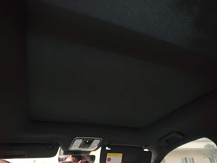 Фото 9 - LiXiang One