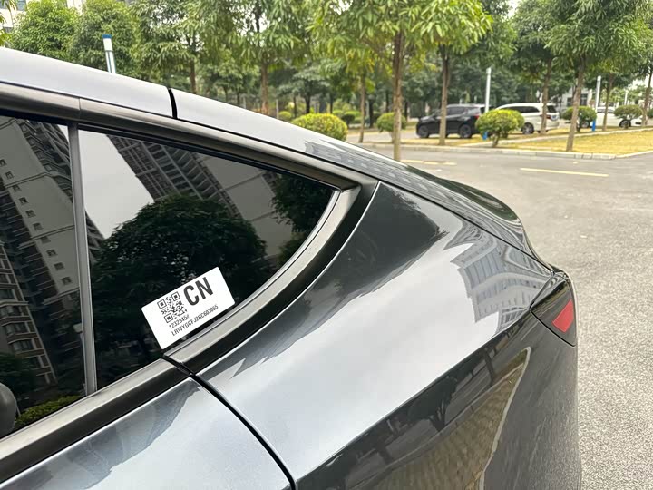 Фото 6 - Tesla Model Y
