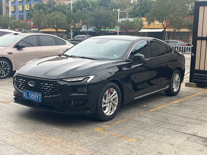 Фото 1 - Ford Mondeo