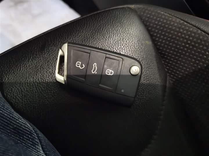 Фото 9 - Volkswagen Tayron