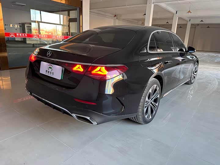 Фото 5 - Mercedes-Benz E-Class Hybrid