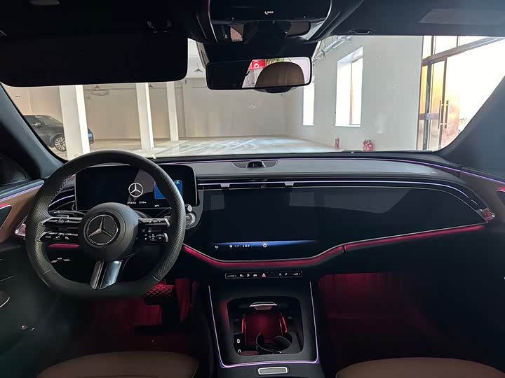 Фото 9 - Mercedes-Benz E-Class Hybrid