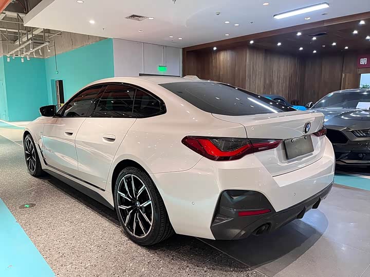 Фото 9 - BMW 4 Series