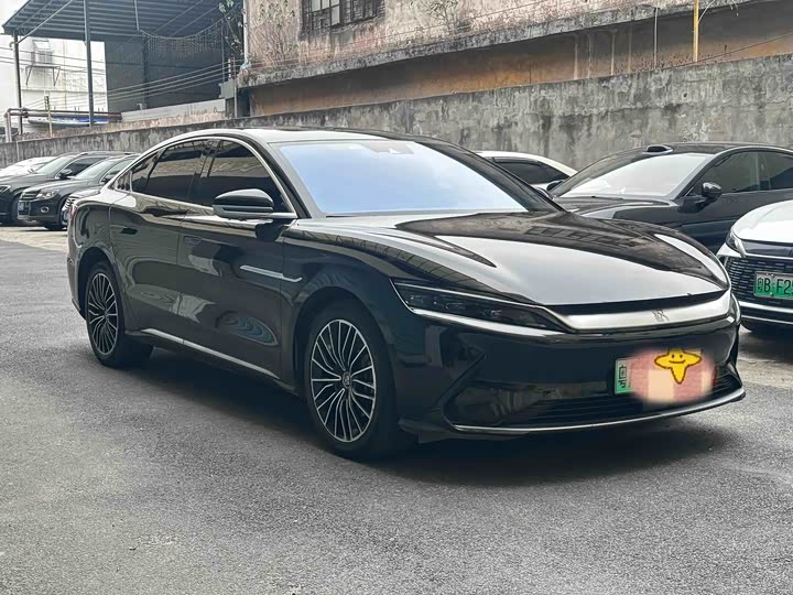 Фото 3 - BYD Han