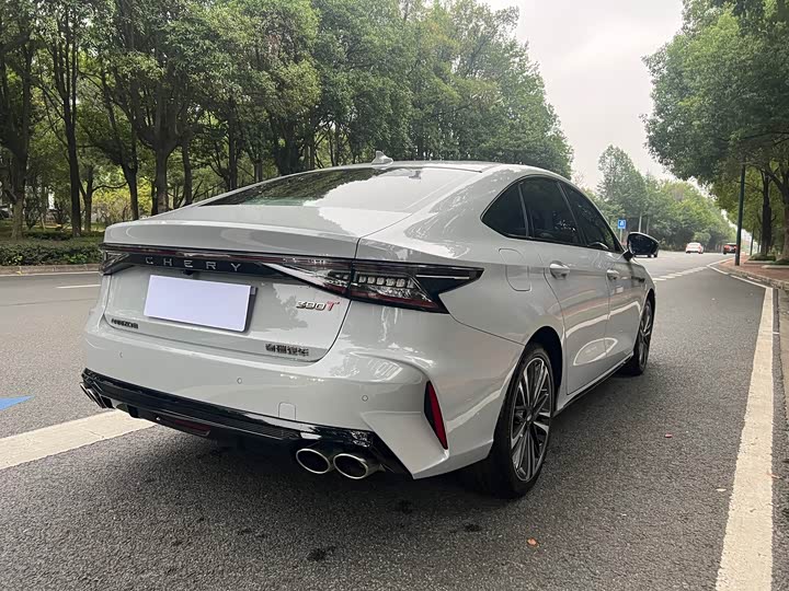 Фото 4 - Chery Arrizo 8