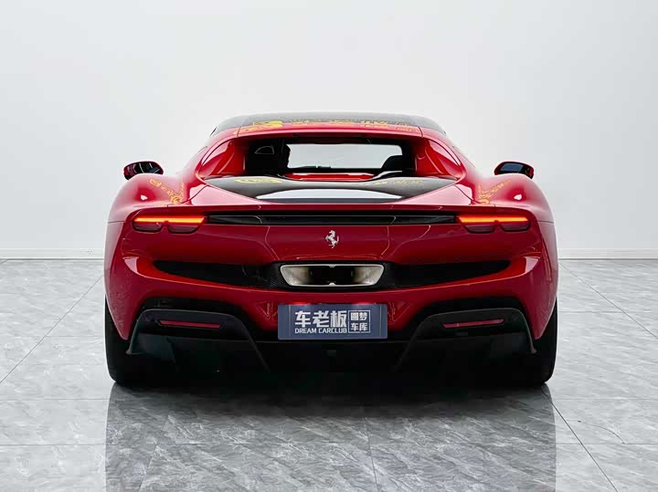 Фото 5 - Ferrari 296