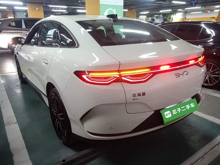 Фото 5 - BYD Qin L