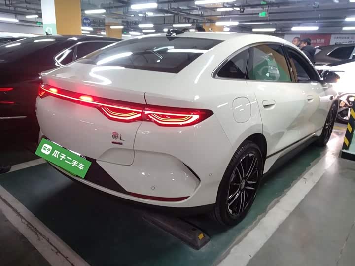 Фото 7 - BYD Qin L