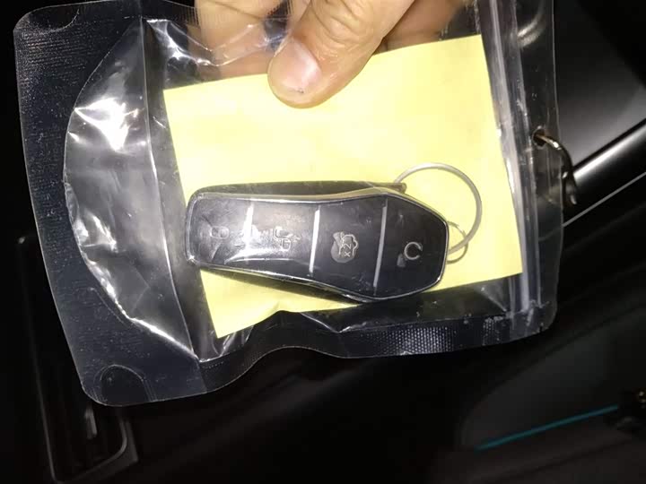 Фото 9 - BYD Qin L