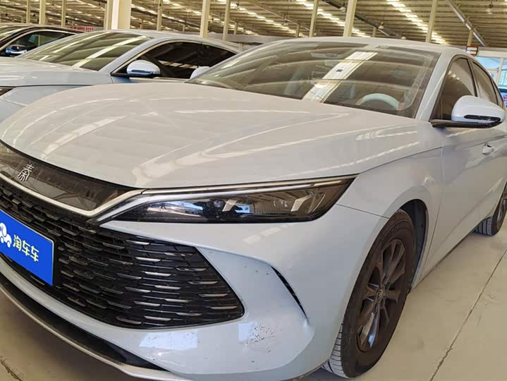 Фото 1 - BYD Qin L