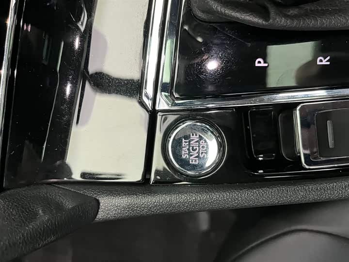 Фото 4 - Volkswagen Lamando L