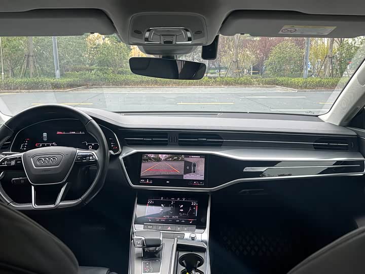 Фото 5 - Audi A7