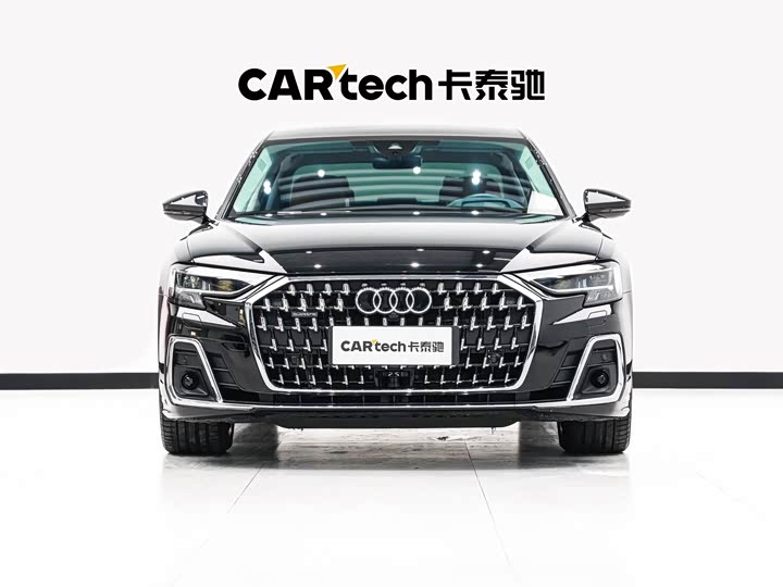 Фото 2 - Audi A8