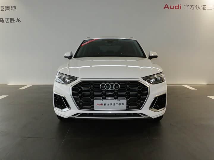 Фото 2 - Audi Q5L