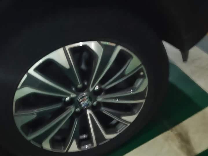 Фото 6 - Buick Envision Plus