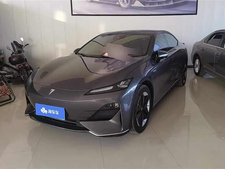 Фото 1 - Changan Deepal SL03