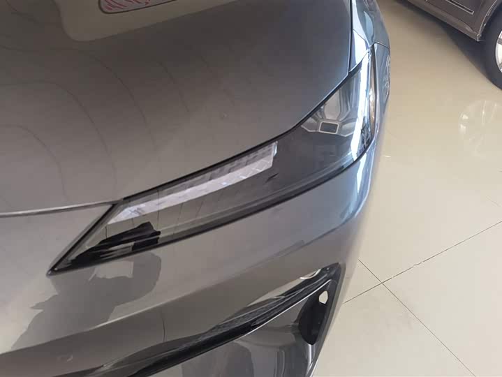 Фото 5 - Changan Deepal SL03