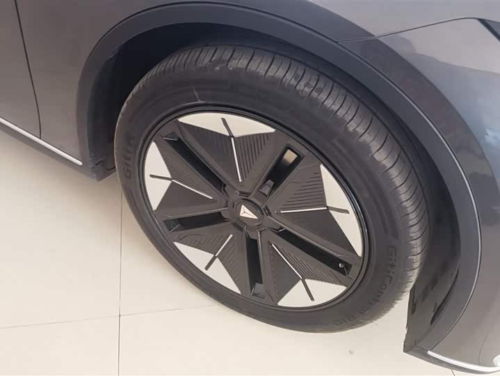 Фото 6 - Changan Deepal SL03