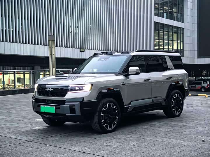 Фото 1 - BYD FangChengBao Leopard 8