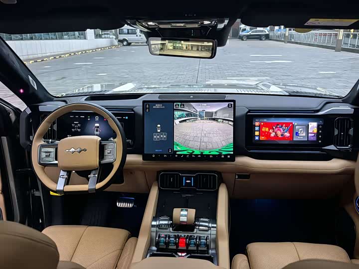 Фото 8 - BYD FangChengBao Leopard 8