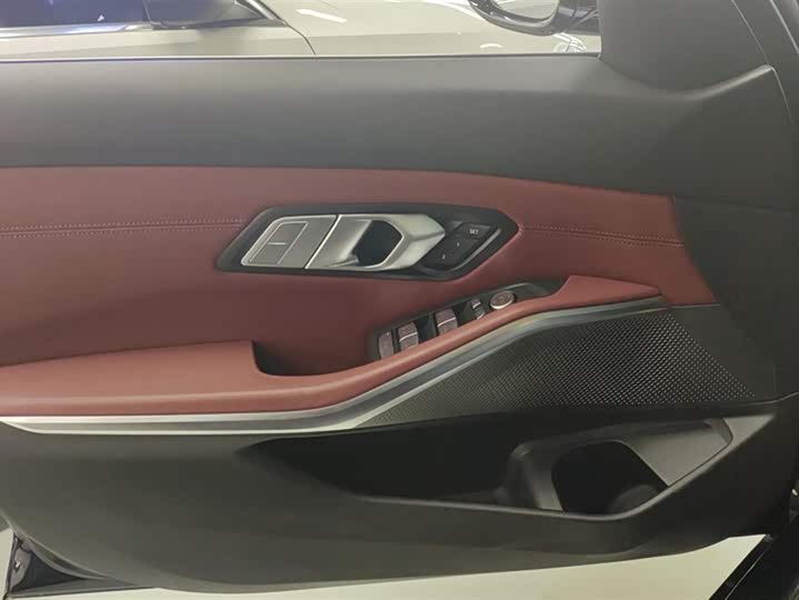 Фото 7 - BMW 3 Series