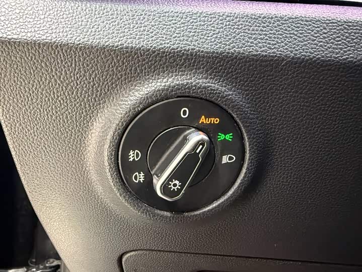 Фото 9 - Volkswagen Tayron