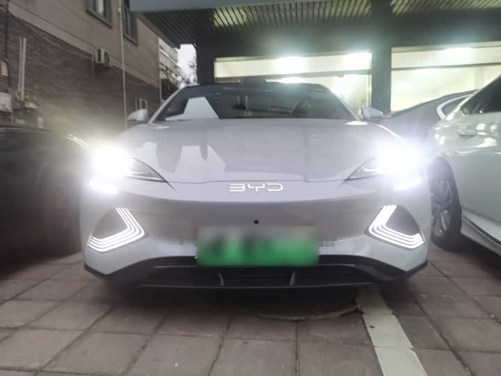 Фото 3 - BYD Seal