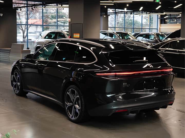 Фото 5 - Nio ET5T