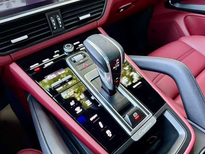 Фото 7 - Porsche Cayenne